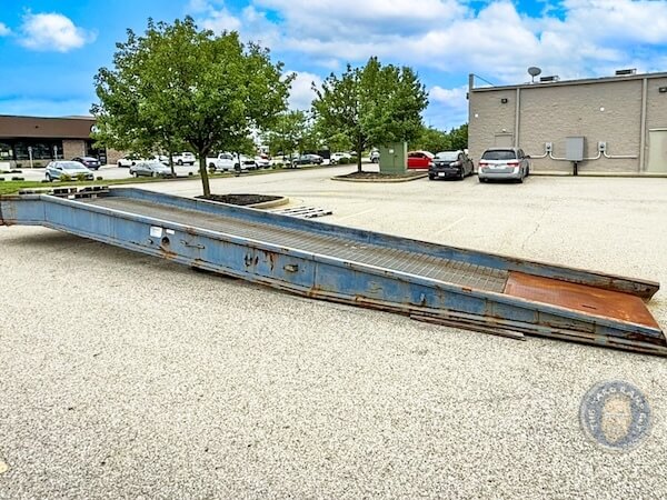 Full Left Side, Angle View