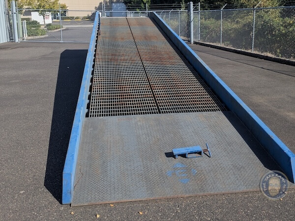 Full Deck, Bottom Up | Apron