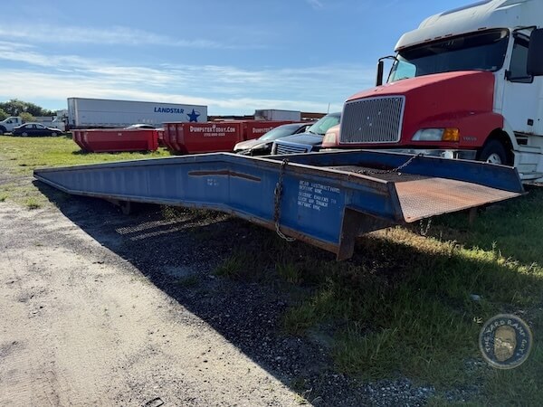 Top Right End | Full Side Angle View