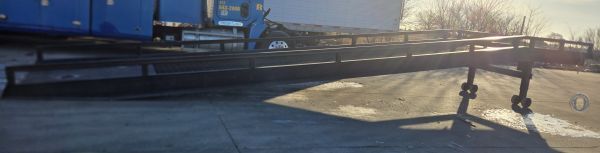 Full Right Side: Angle View